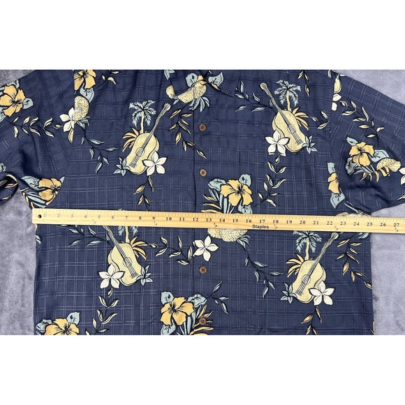 Tommy Bahama Shirt Men's L 100% Silk Hawaiian Gray Palm Trees Ukulele Coconuts - Picture 4 of 9